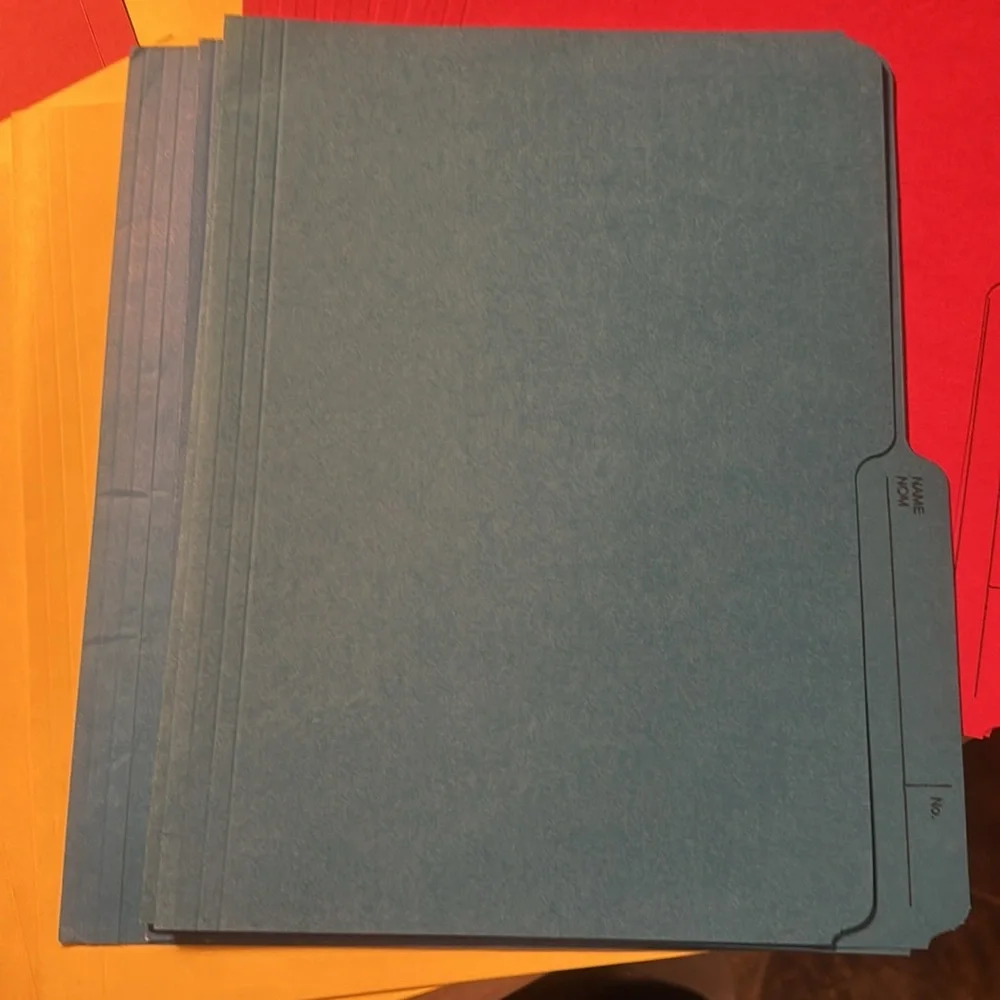 ⭐️2/$12⭐️ 24 File folder set and hanging folder - Picture 2 of 5